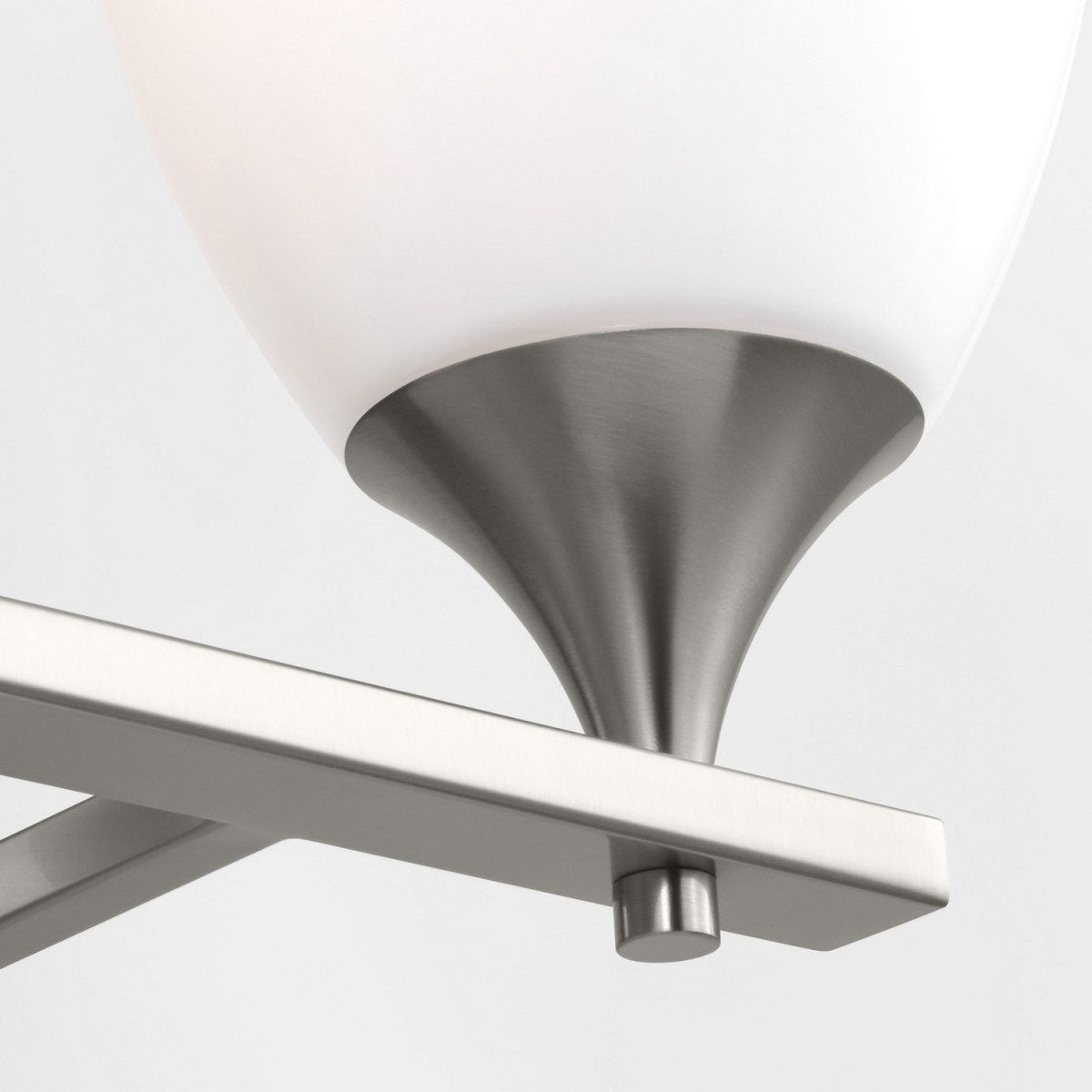 Luminaire de vanité Toffino - Laiton satiné Verre craquelé transparent 36" by Visual Comfort Studio | Luminaires & cie