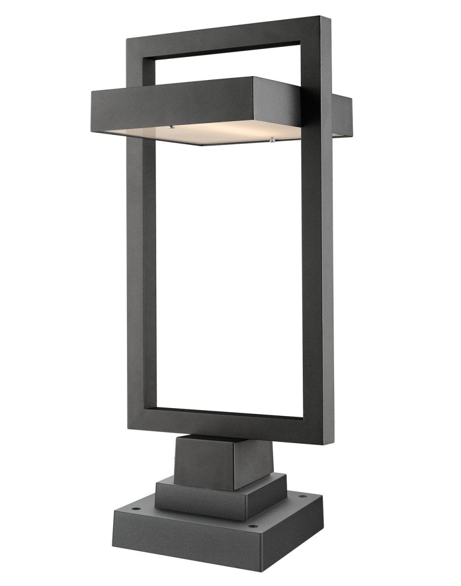 Luminaire extérieur sur socle Luttrel - Carré Noir 24 1/4" by Z-Lite | Luminaires & cie
