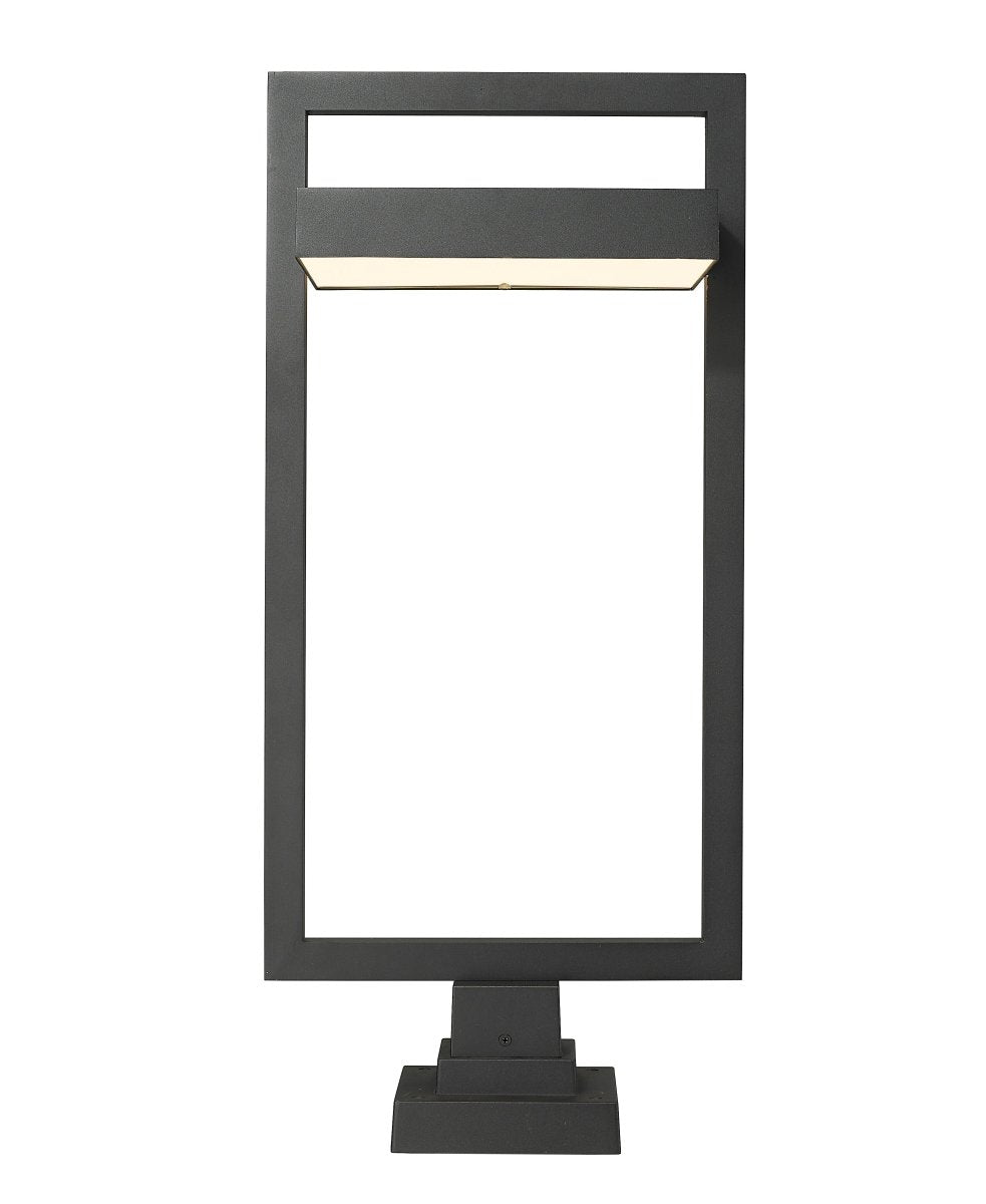 Luminaire extérieur sur socle Luttrel - Carré Noir 31 1/2" by Z-Lite | Luminaires & cie