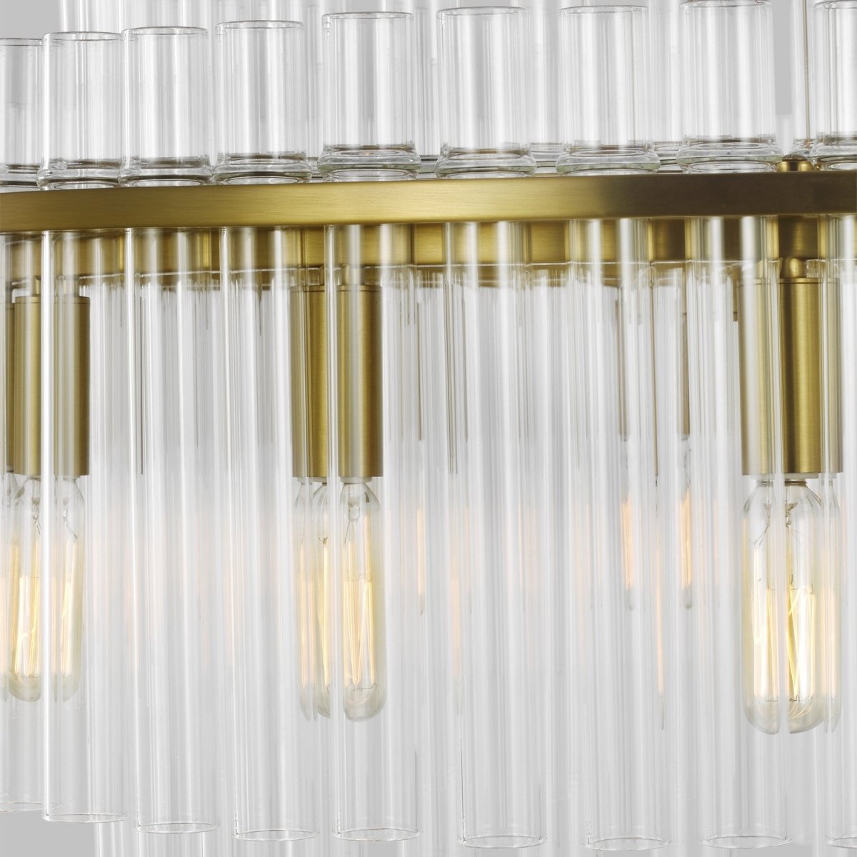 Lustre Beckett - Laiton bruni 32" by Visual Comfort Studio | Luminaires & cie