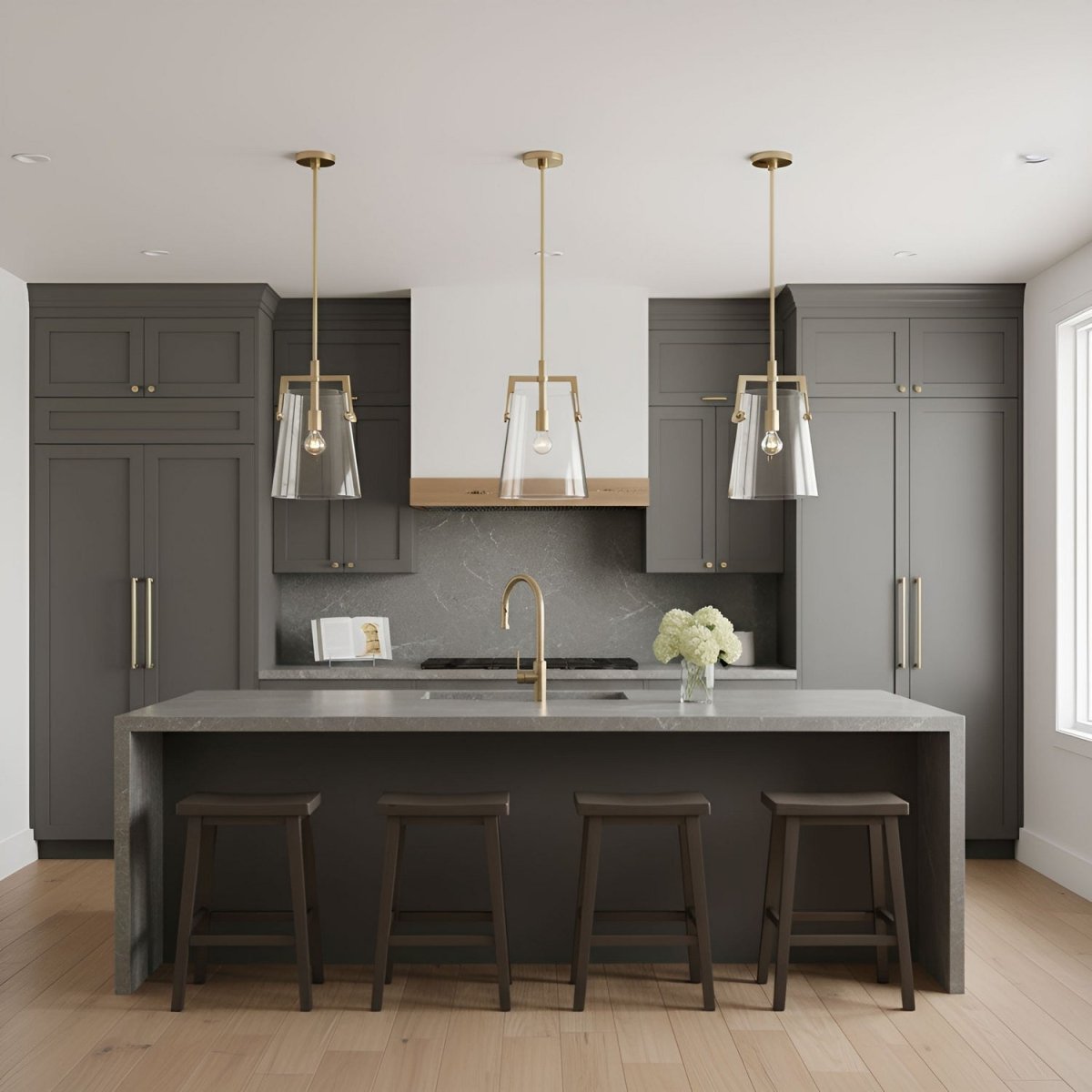 Lustre Crofton - Laiton satiné by Visual Comfort Studio | Luminaires & cie