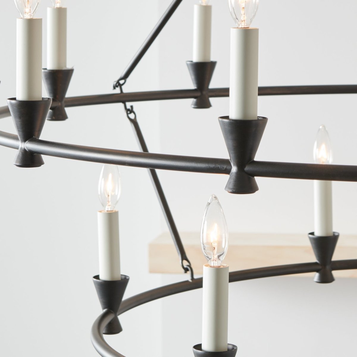 Lustre Keystone - 49 1/8" by Visual Comfort Studio | Luminaires & cie