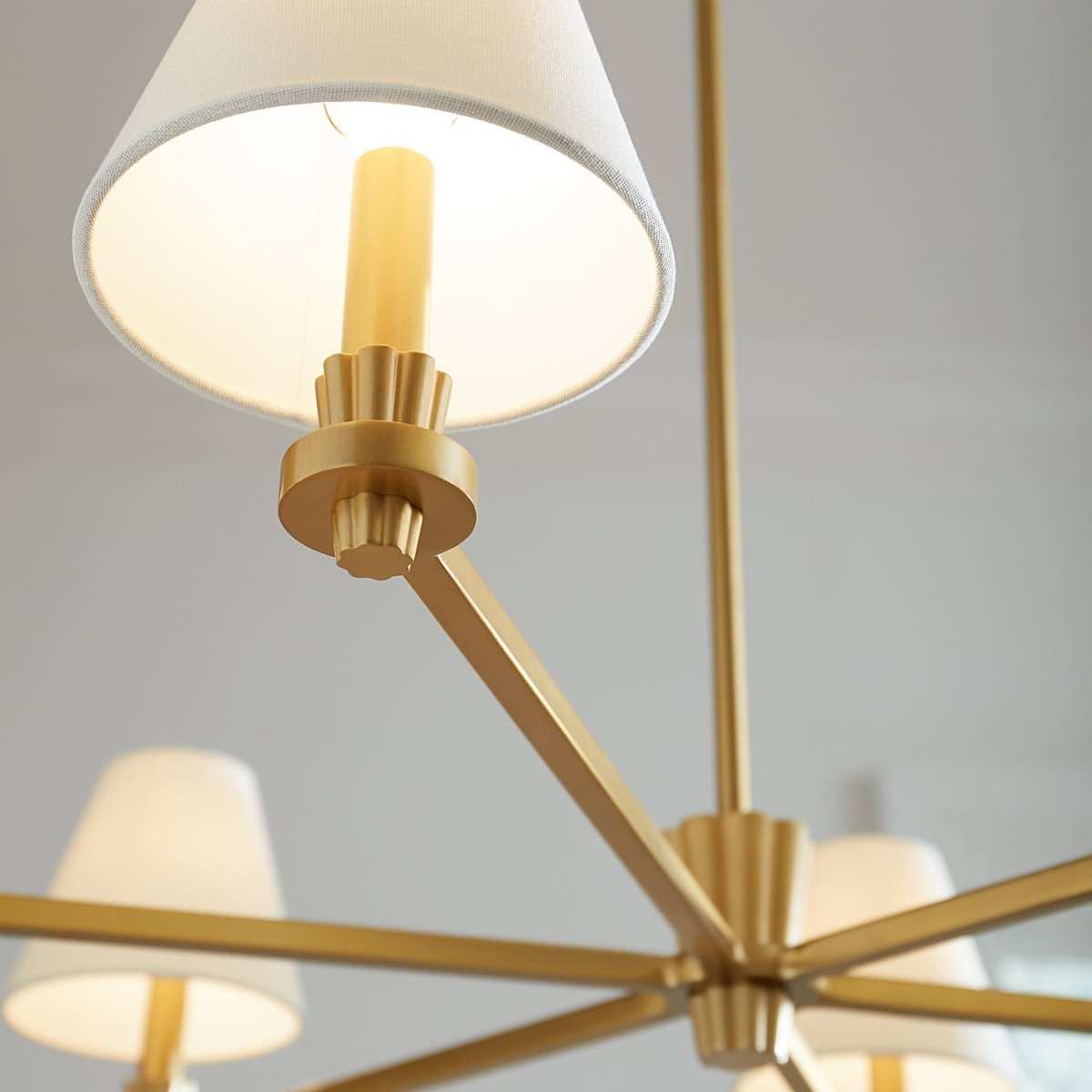 Lustre Paisley - 36" by Visual Comfort Studio | Luminaires & cie