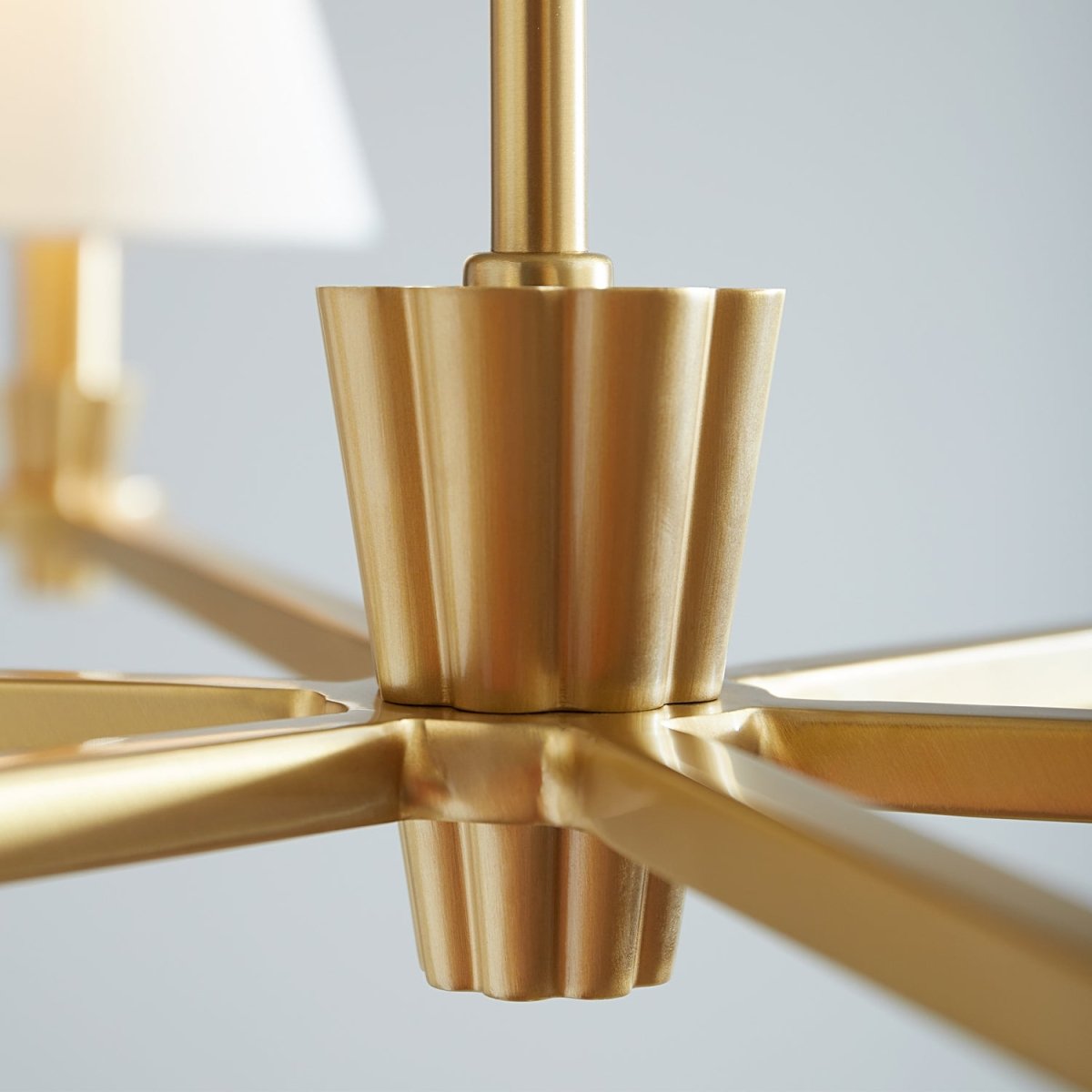 Lustre Paisley - 36" by Visual Comfort Studio | Luminaires & cie