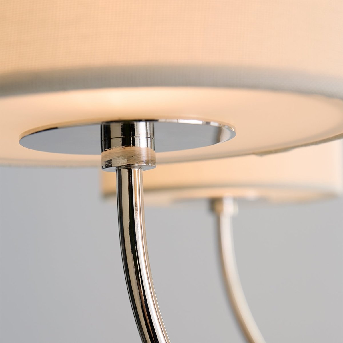 Lustre Sawyer - Rotin blond 32" by Visual Comfort Studio | Luminaires & cie