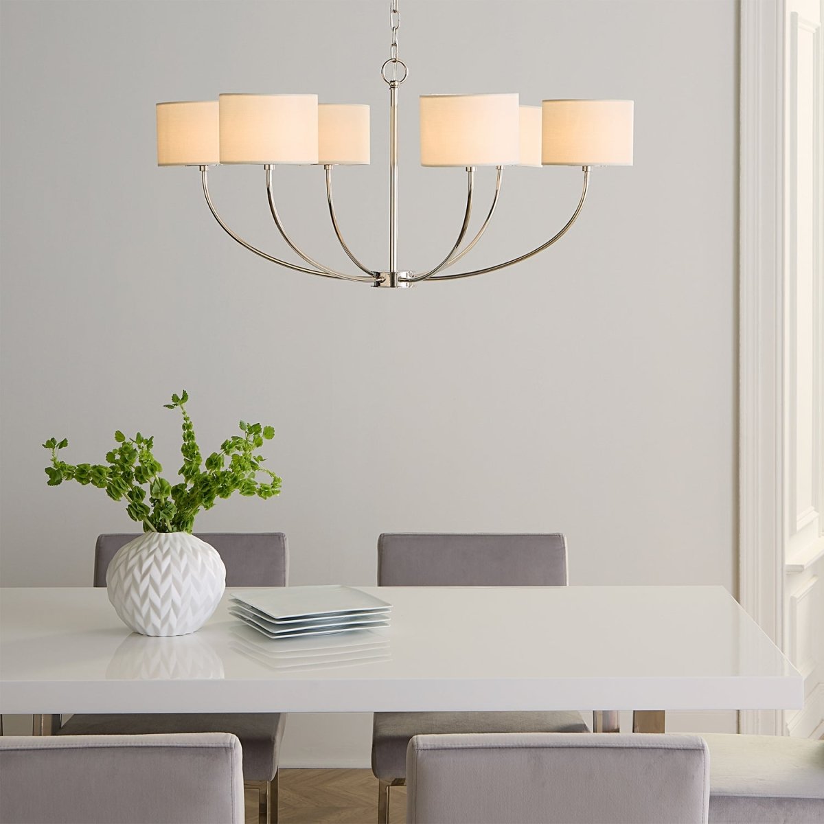 Lustre Sawyer - Rotin blond 32" by Visual Comfort Studio | Luminaires & cie