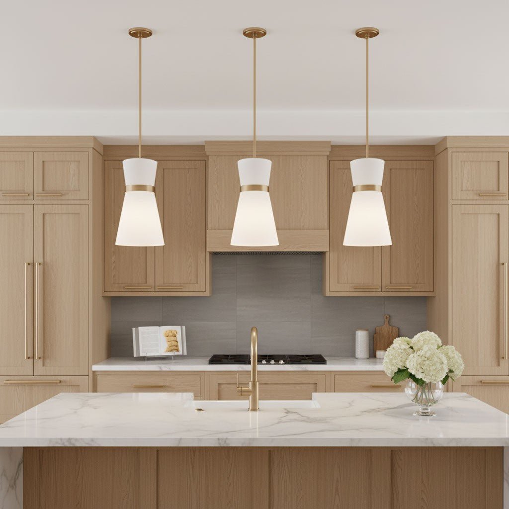 Mini-suspension Clark - Laiton satiné by Visual Comfort Studio | Luminaires & cie