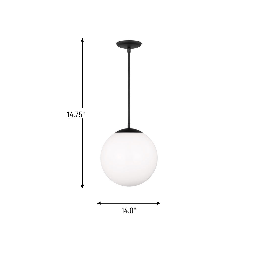 Mini-suspension Leo - Hanging Globe - Satin Brass Clear Seeded 14 by Visual Comfort Studio | Luminaires & cie