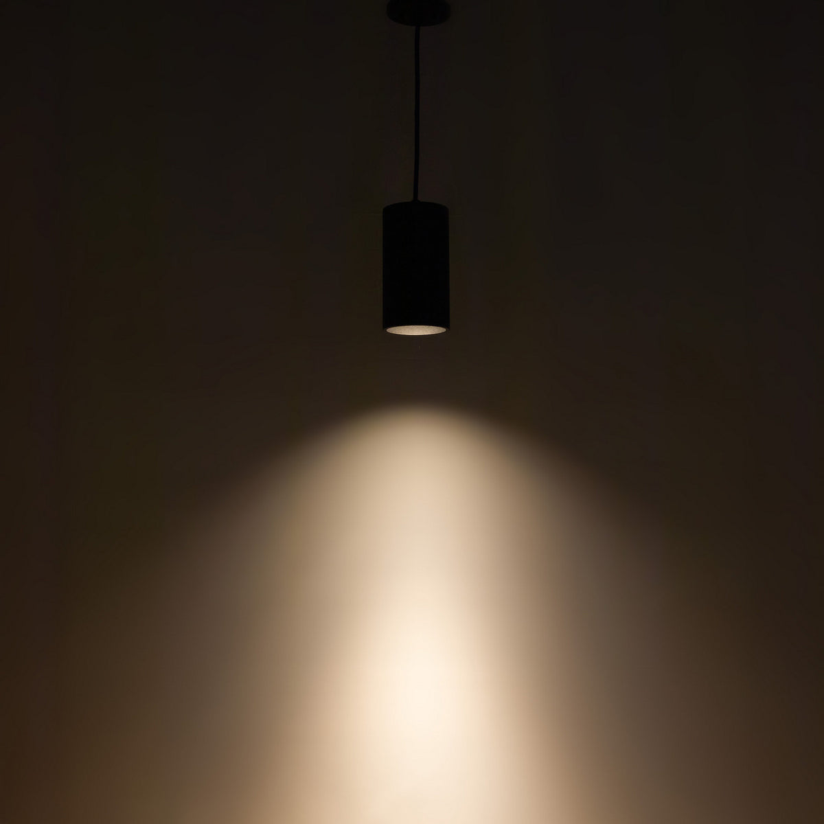 Mini-suspension Lorna Noir, 4 3/8", 8 5/8" – vue 4
