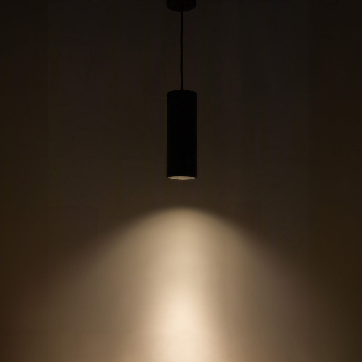 Mini-suspension Lorna Noir, 4 3/8", 13 1/4" – vue 4