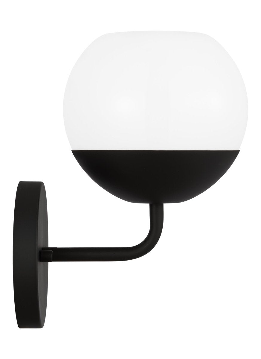 Murale Alvin - Noir de minuit Ampoules non - incluses by Visual Comfort Studio | Luminaires & cie