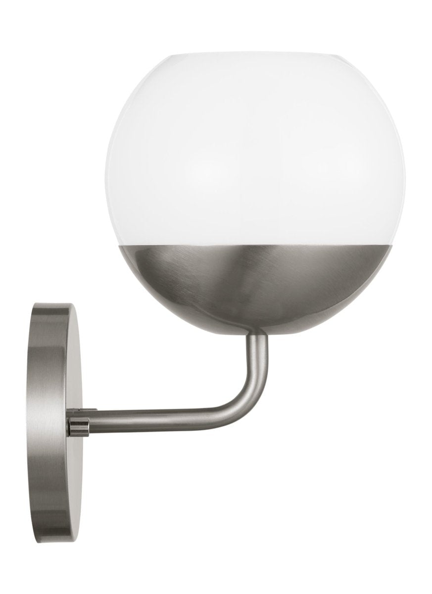 Murale Alvin - Nickel brossé Ampoules DEL incluses by Visual Comfort Studio | Luminaires & cie