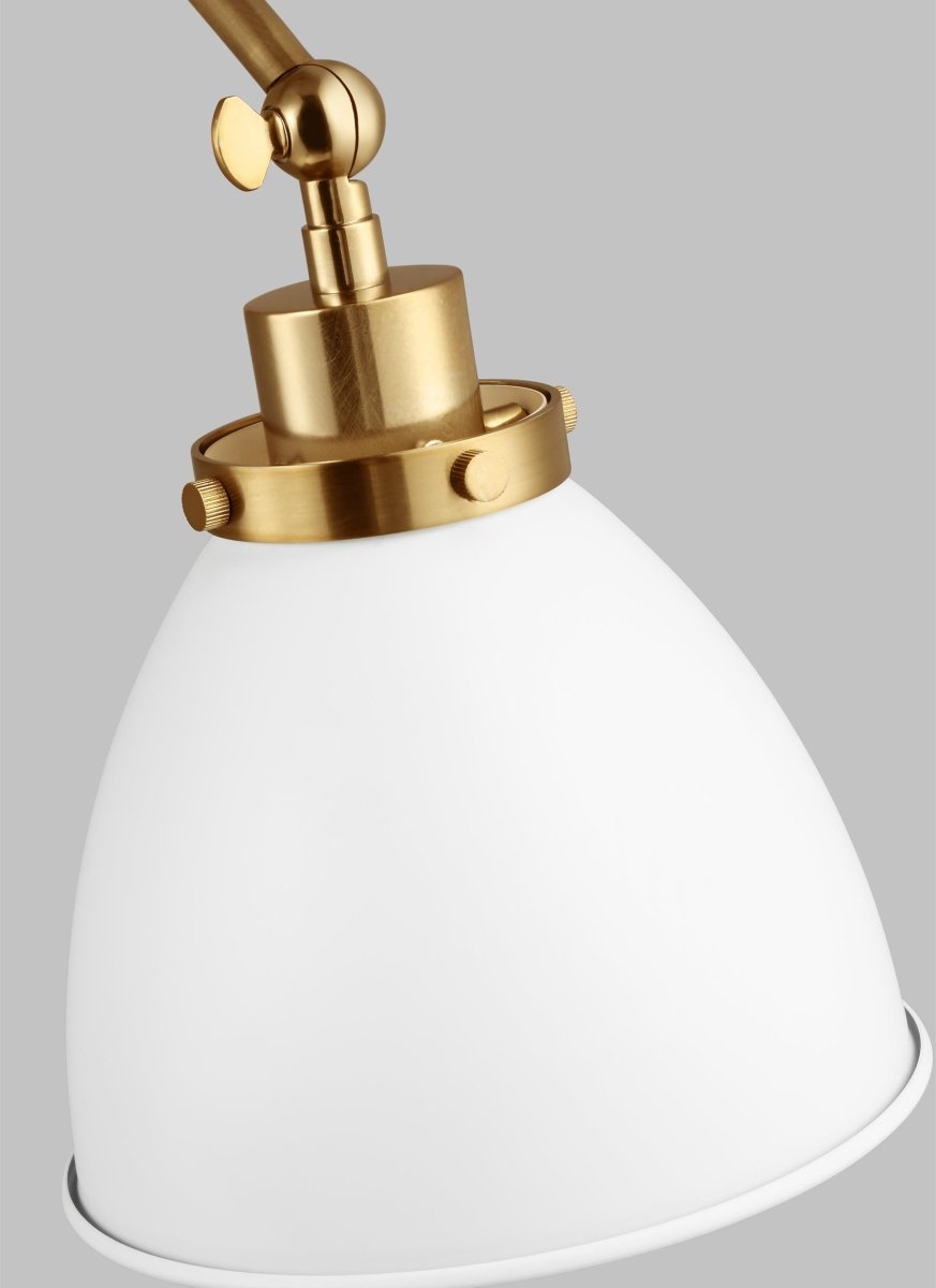 Murale dôme à bras double Wellfleet - Matte blanc et laiton brûlé Blanc mat by Visual Comfort Studio | Luminaires & cie