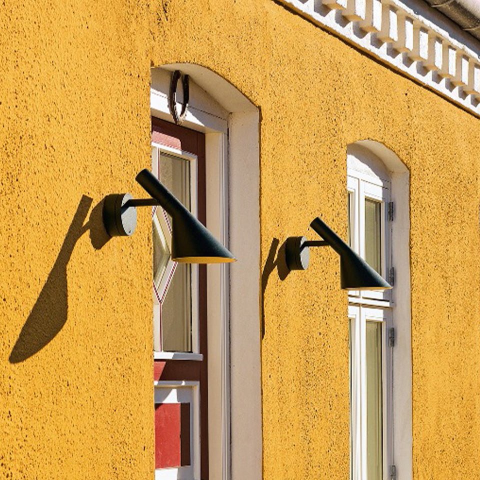 Murale extérieure AJ 50 - Blanc texturé by Louis Poulsen | Luminaires & cie