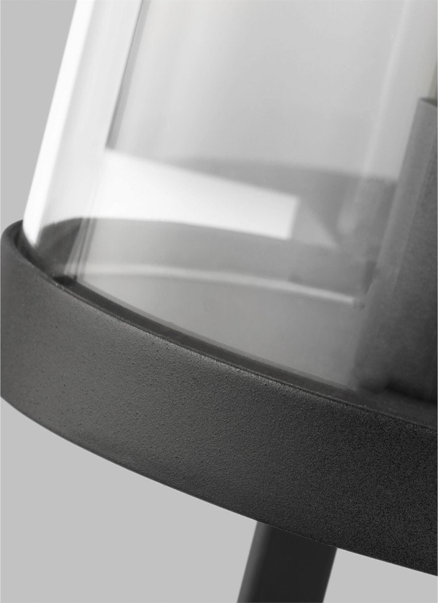 Murale extérieure Eastham - 7 7/8" by Visual Comfort Studio | Luminaires & cie