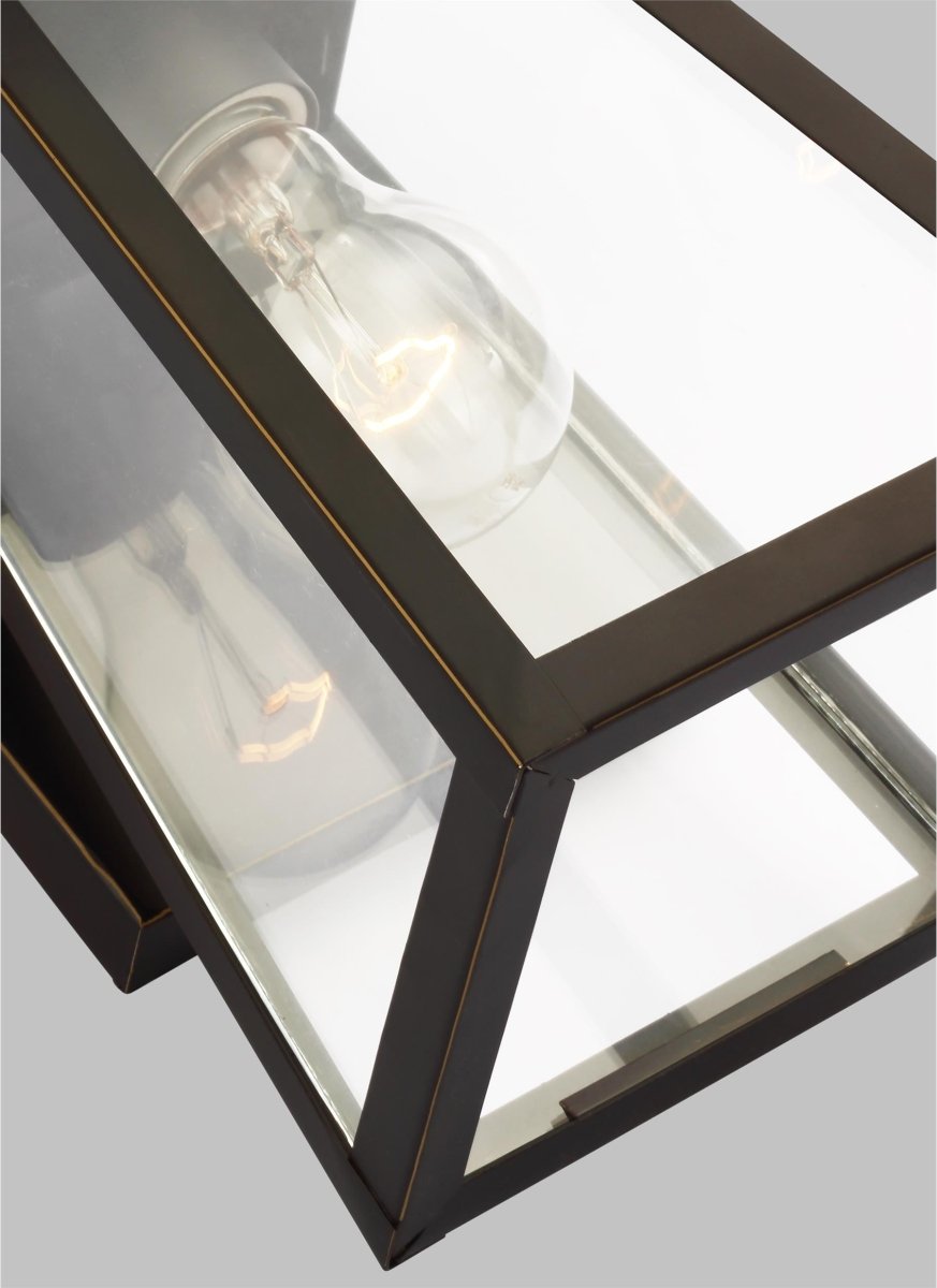 Murale extérieure Founders - Bronze antique 5 1/2" Ampoules non - incluses by Visual Comfort Studio | Luminaires & cie