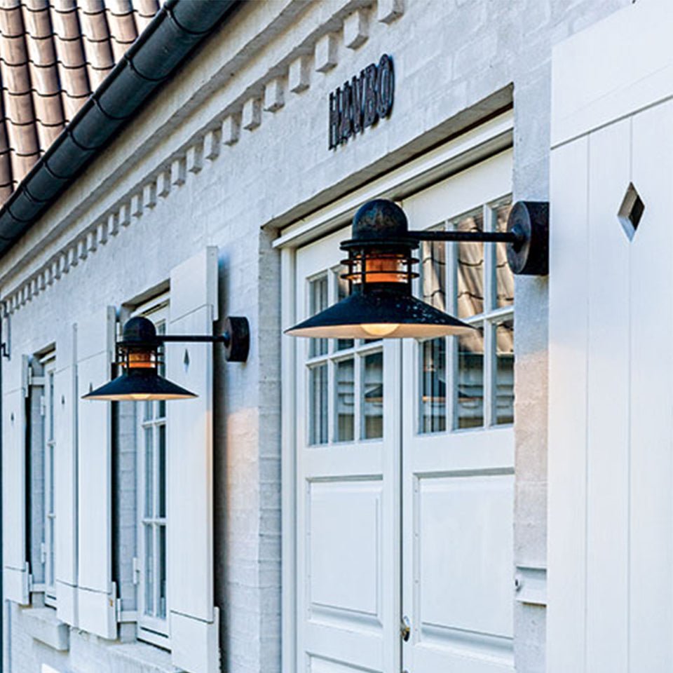 Murale extérieure Nyhavn - Blanc by Louis Poulsen | Luminaires & cie