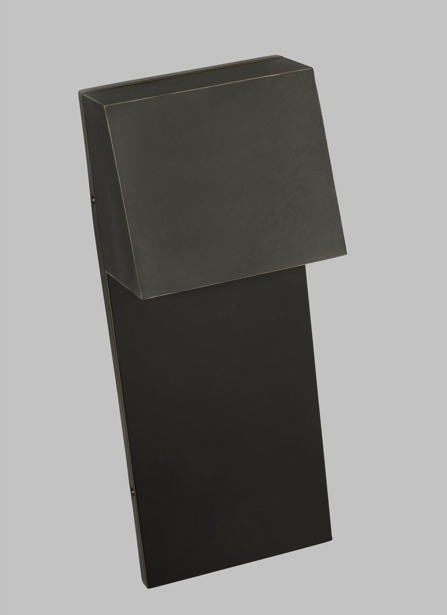 Murale extérieure Rocha - Bronze antique 8" by Visual Comfort Studio | Luminaires & cie
