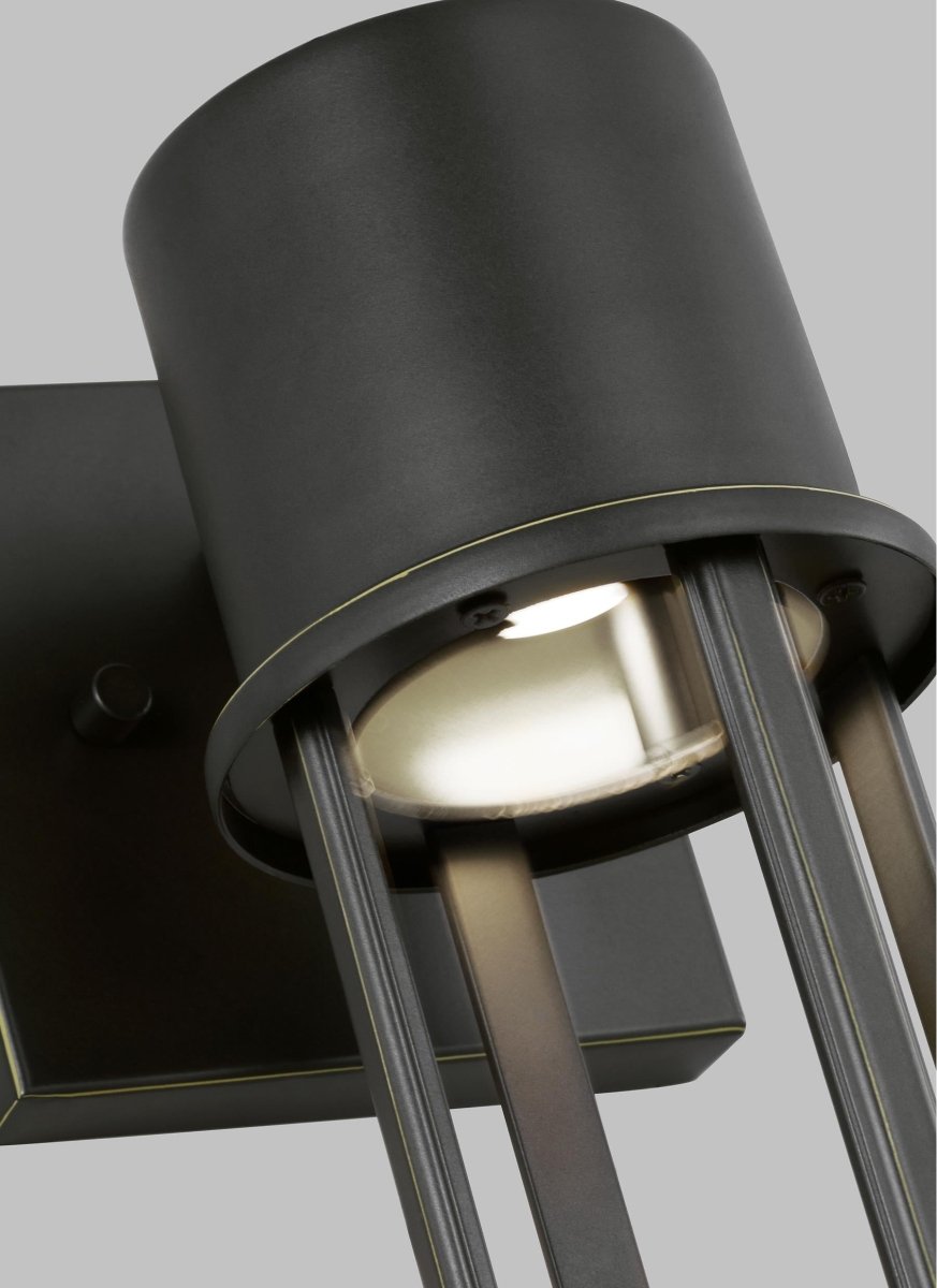 Murale extérieure Union - Bronze antique 12 7/8" by Visual Comfort Studio | Luminaires & cie