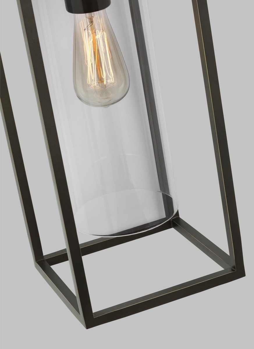 Murale extérieure Vado L - Bronze antique 23" by Visual Comfort Studio | Luminaires & cie