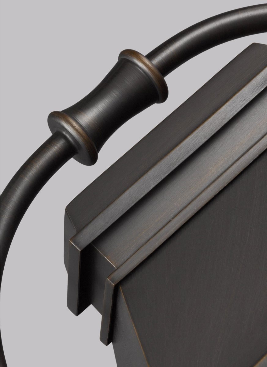 Murale extérieure Wellsworth - Bronze antique Verre clair 10 1/2" by Visual Comfort Studio | Luminaires & cie