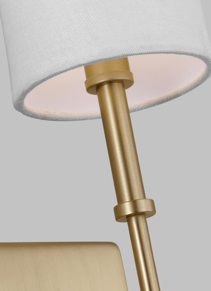 Murale Foxdale - Laiton satiné Ampoules DEL incluses by Visual Comfort Studio | Luminaires & cie