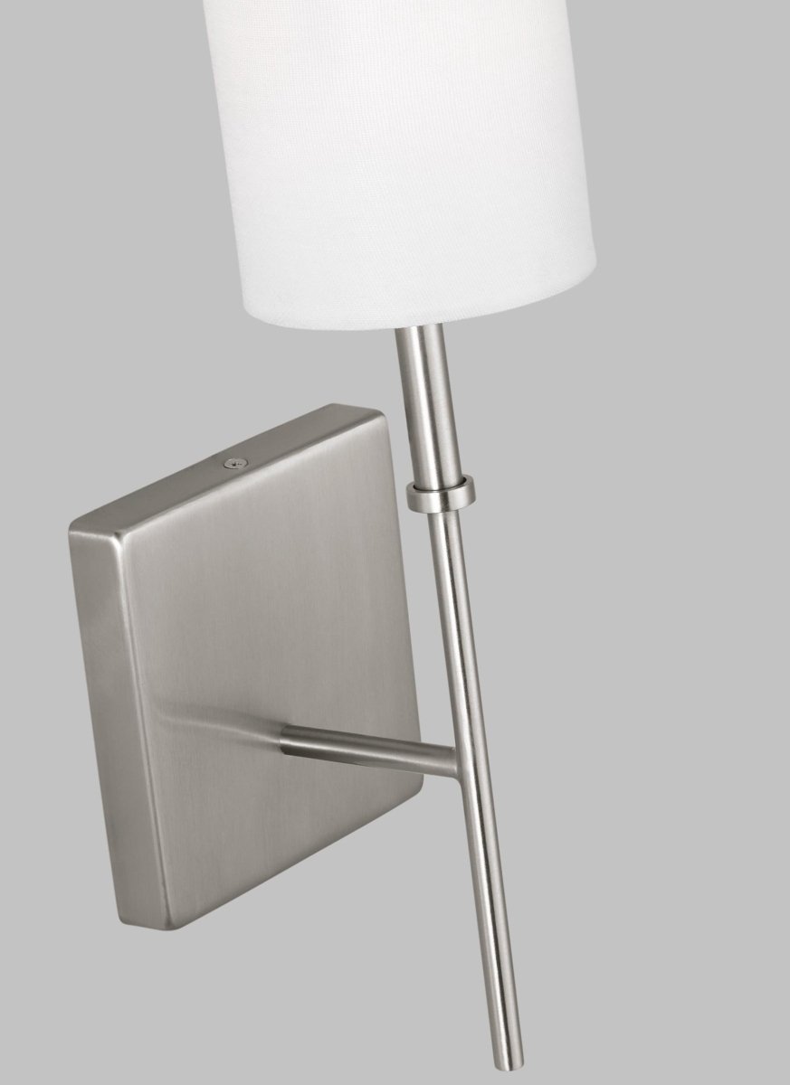 Murale Foxdale - Nickel brossé Ampoules DEL incluses by Visual Comfort Studio | Luminaires & cie