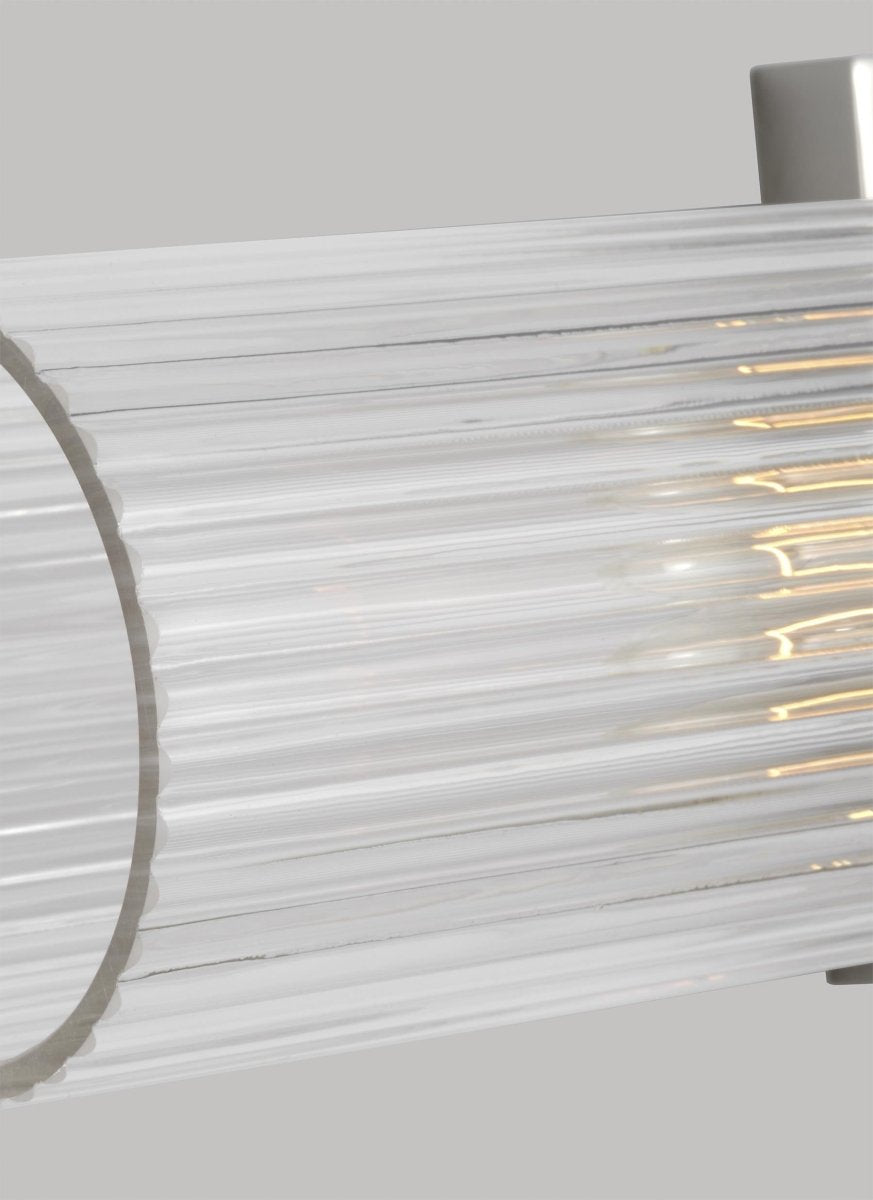 Murale linéaire Geneva - Nickel poli by Visual Comfort Studio | Luminaires & cie