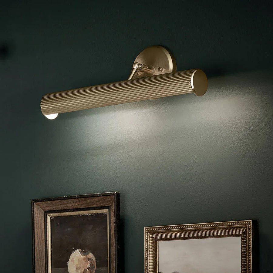 Murale Midi - Bronze au champagne by Kichler | Luminaires & cie