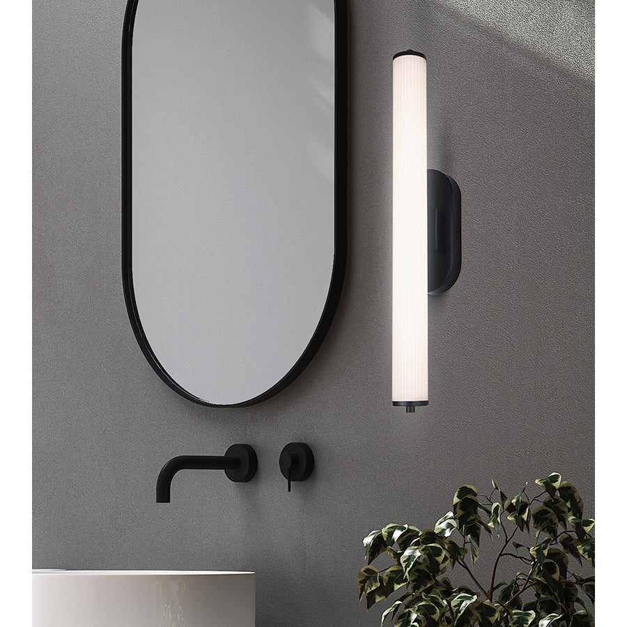 Murale Ozzy - by Canarm | Luminaires & cie