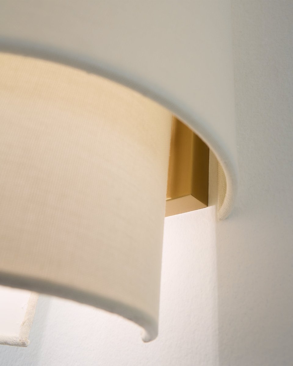 Murale Sawyer - Laiton brûlé by Visual Comfort Studio | Luminaires & cie