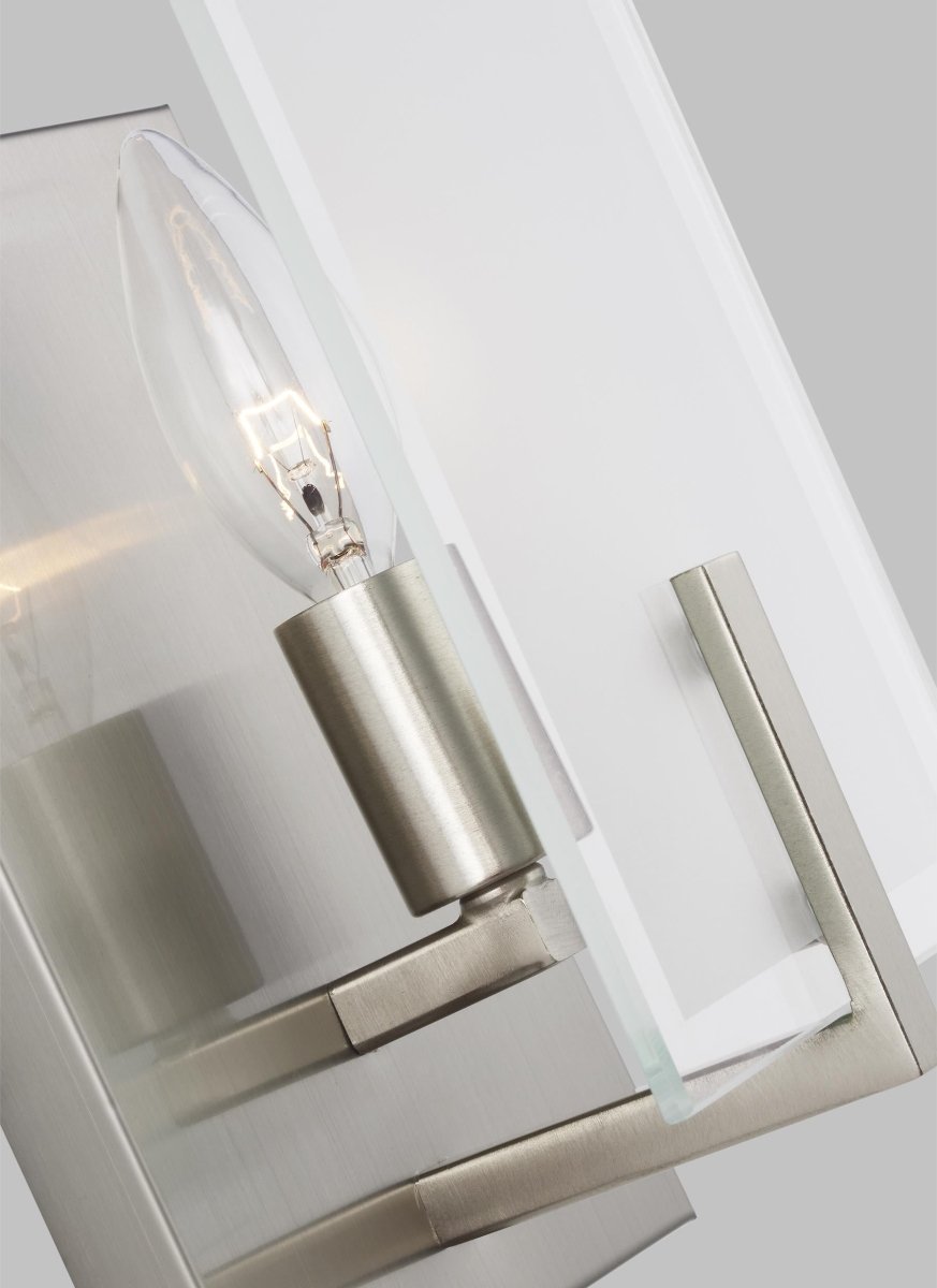 Murale Syll - Nickel brossé Ampoules DEL incluses by Visual Comfort Studio | Luminaires & cie