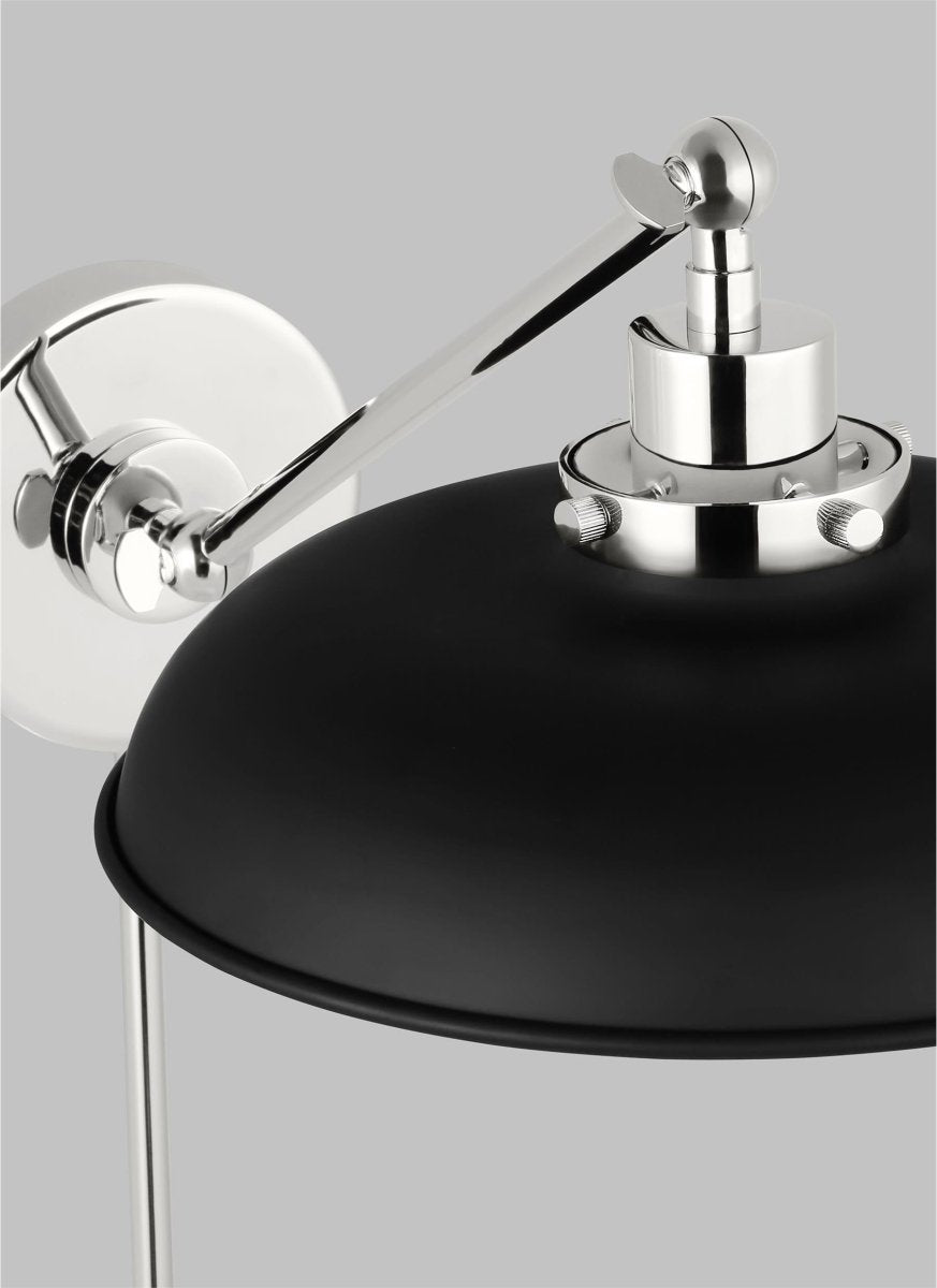 Murale wide à bras unique Wellfleet - Nickel noir et raffiné de minuit Noir de minuit by Visual Comfort Studio | Luminaires & cie