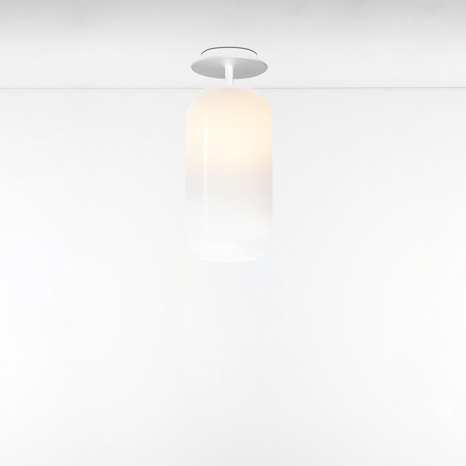 Plafonnier Gople - Classique (19 3/4") Blanc/Blanc fumé by Artemide | Luminaires & cie