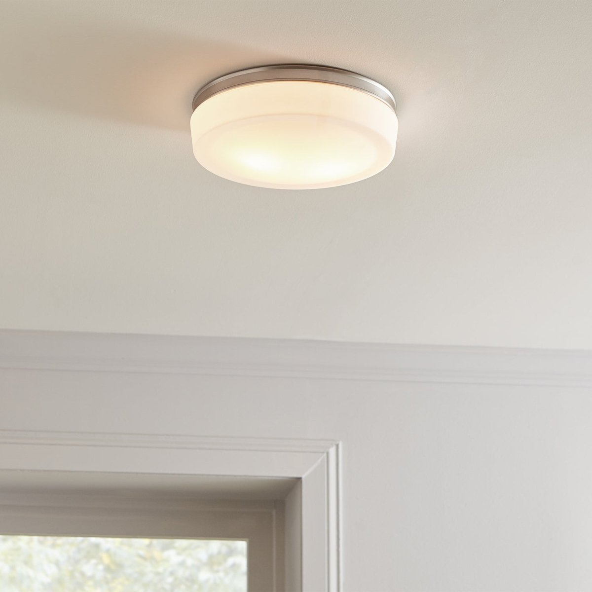 Plafonnier Issen - Nickel satiné by Visual Comfort Studio | Luminaires & cie