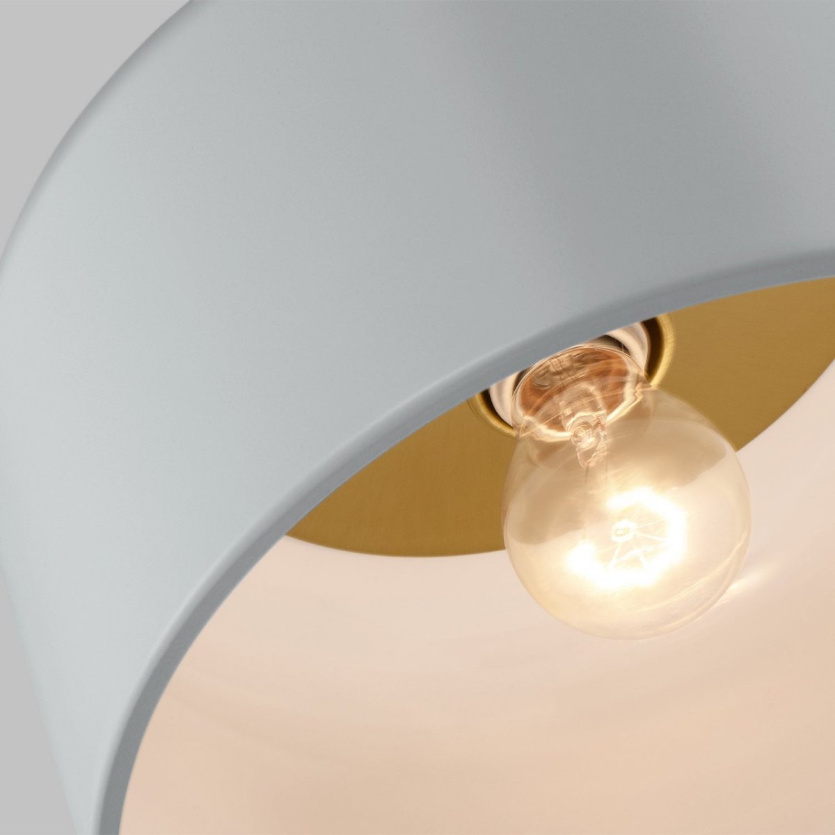Plafonnier Malone - Olive 15 3/4" Olive by Visual Comfort Studio | Luminaires & cie
