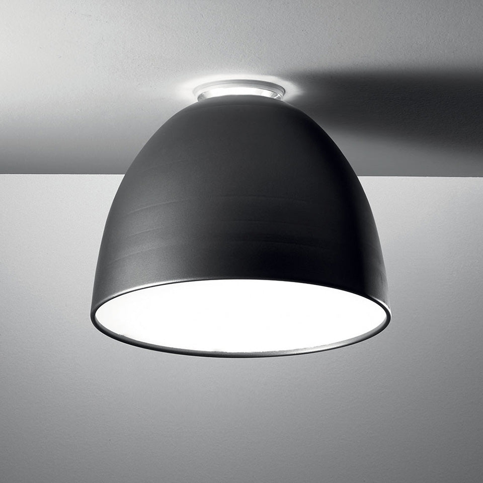 Plafonnier NUR - Classique (21 11/16") Gris anthracite DEL / 43W / 3000°K / 93 IRC by Artemide | Luminaires & cie