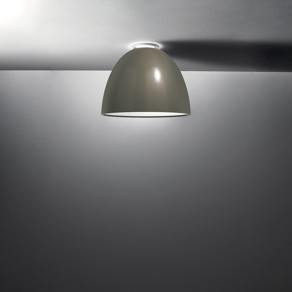 Plafonnier NUR - Classique (21 11/16") Gris Brillant DEL / 43W / 3000°K / 93 IRC / Dimmable 0 - 10V by Artemide | Luminaires & cie