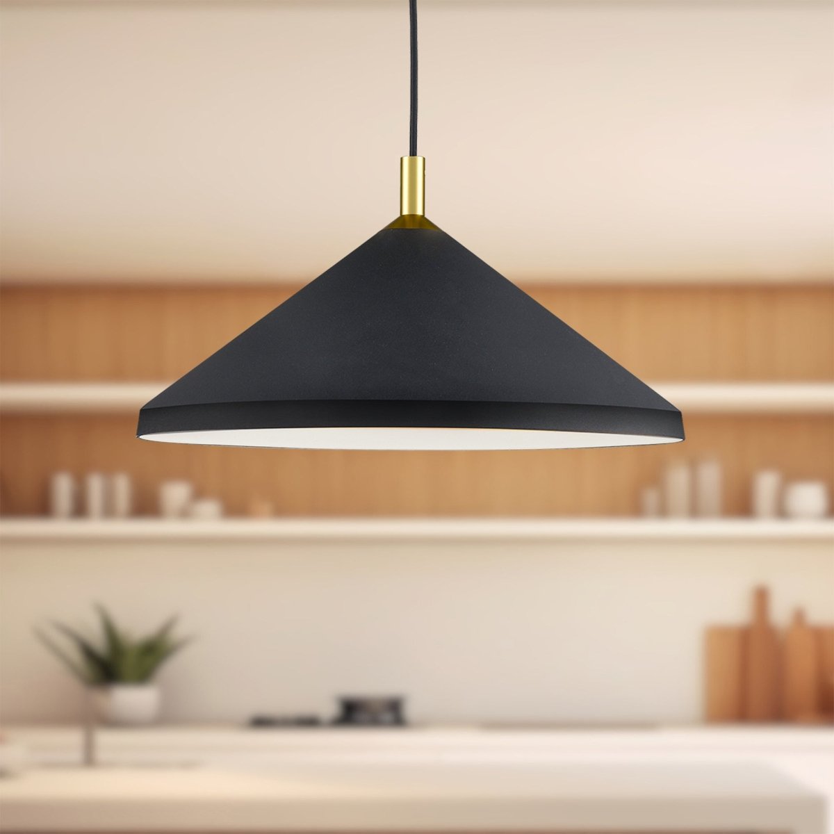 Suspension Dorothy - Noir avec détail d'or 18" by Kuzco Lighting | Luminaires & cie