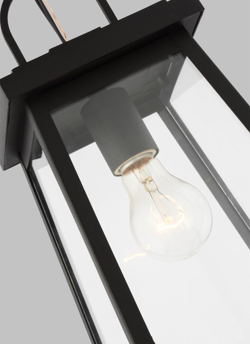 Suspension extérieure Founders - Noir Ampoules non - incluses by Visual Comfort Studio | Luminaires & cie