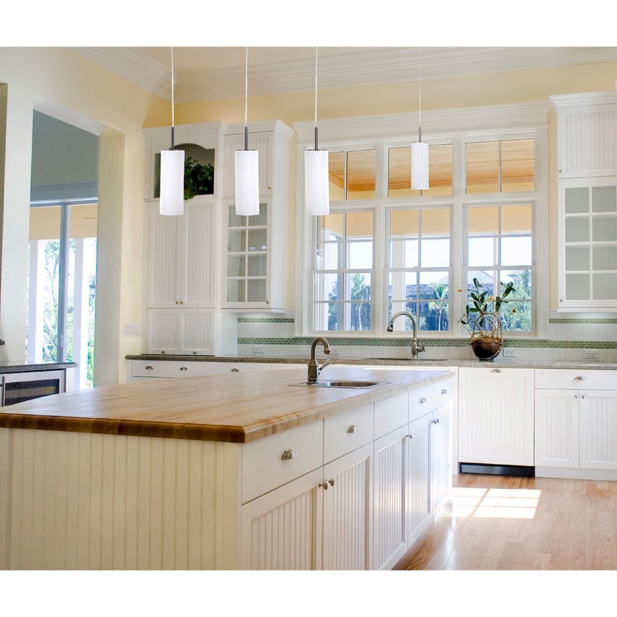 Suspension Helena - by Canarm | Luminaires & cie