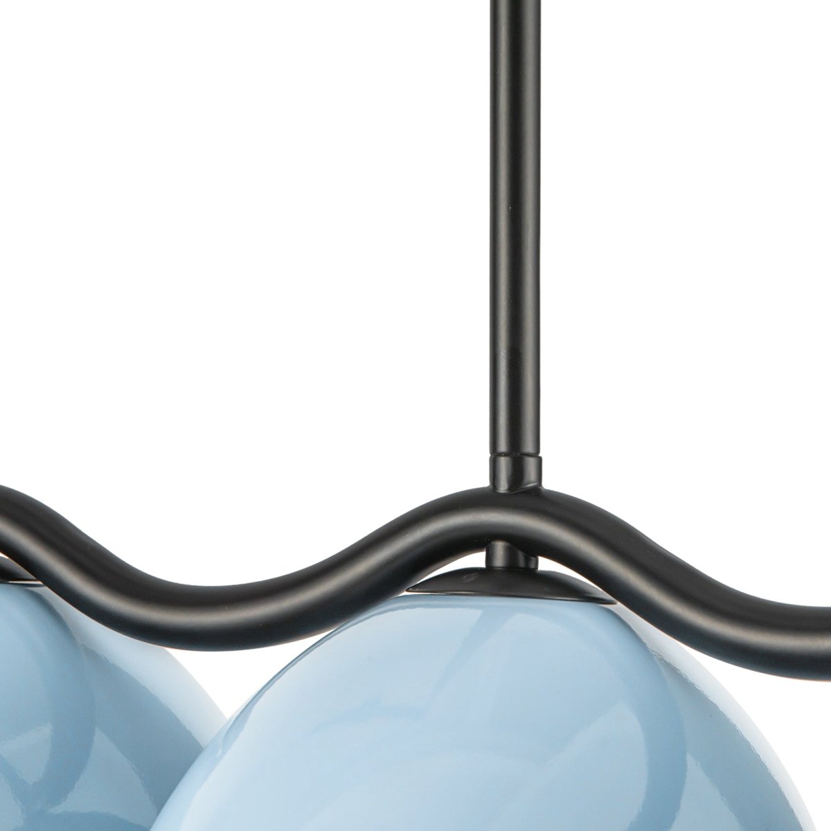 Suspension linéaire Atlas - Noir / céruléen by Kuzco Lighting | Luminaires & cie