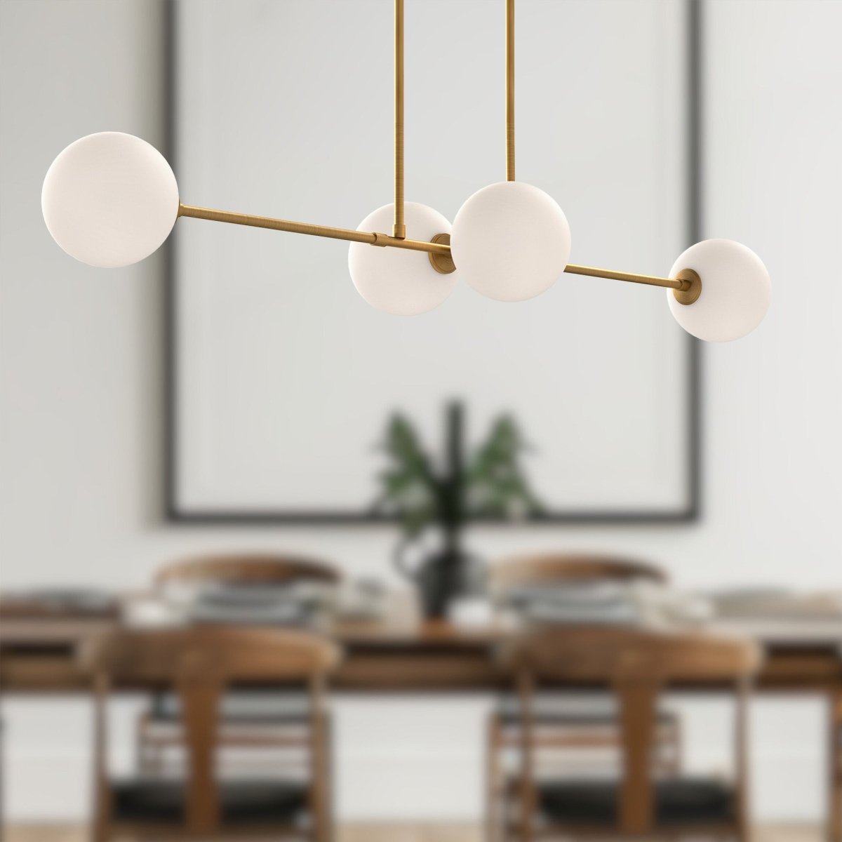 Suspension linéaire Cassia - Verre mate d'or / opale âgé by Alora Lighting | Luminaires & cie