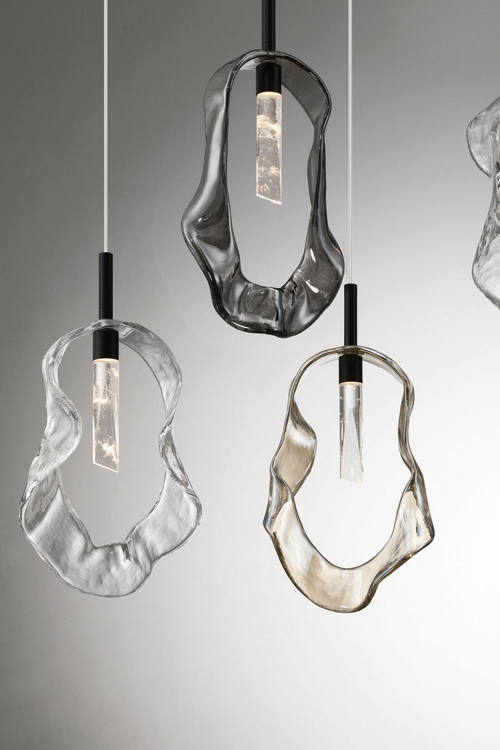 Suspension linéaire multiple Norah Noir mat – vue 6