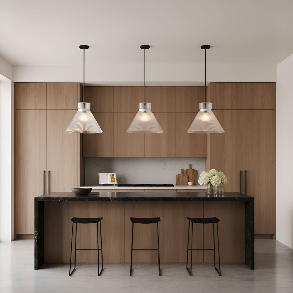 Suspension Liouet - Laiton satiné by Visual Comfort Studio | Luminaires & cie