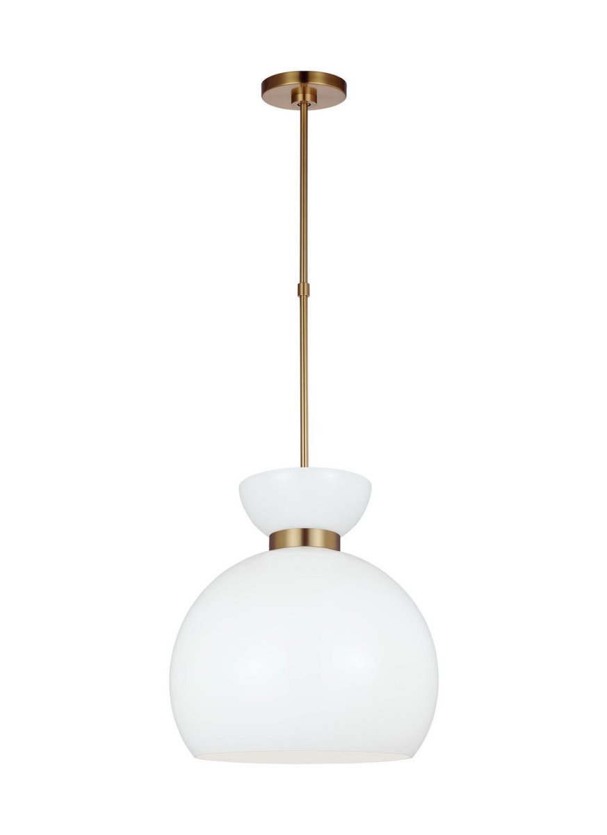 Suspension Londyn - Laiton bruni avec verre opalin blanc by Visual Comfort Studio | Luminaires & cie