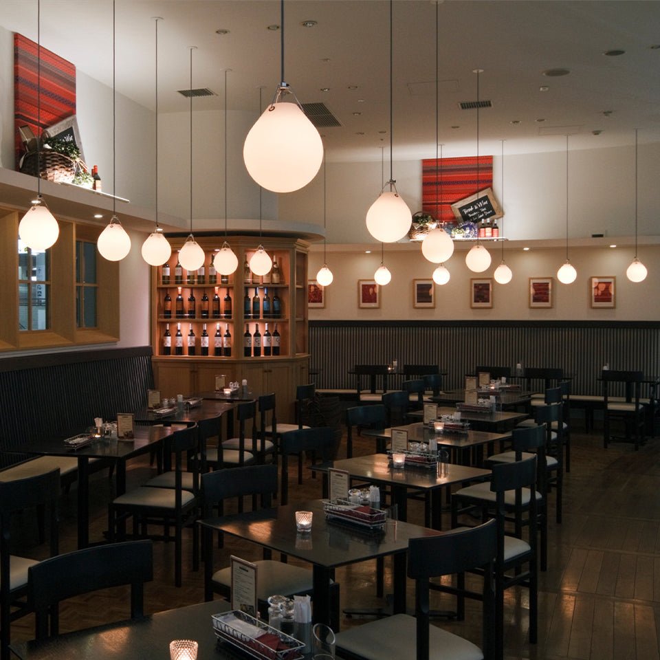 Suspension Moser - 9.8" by Louis Poulsen | Luminaires & cie