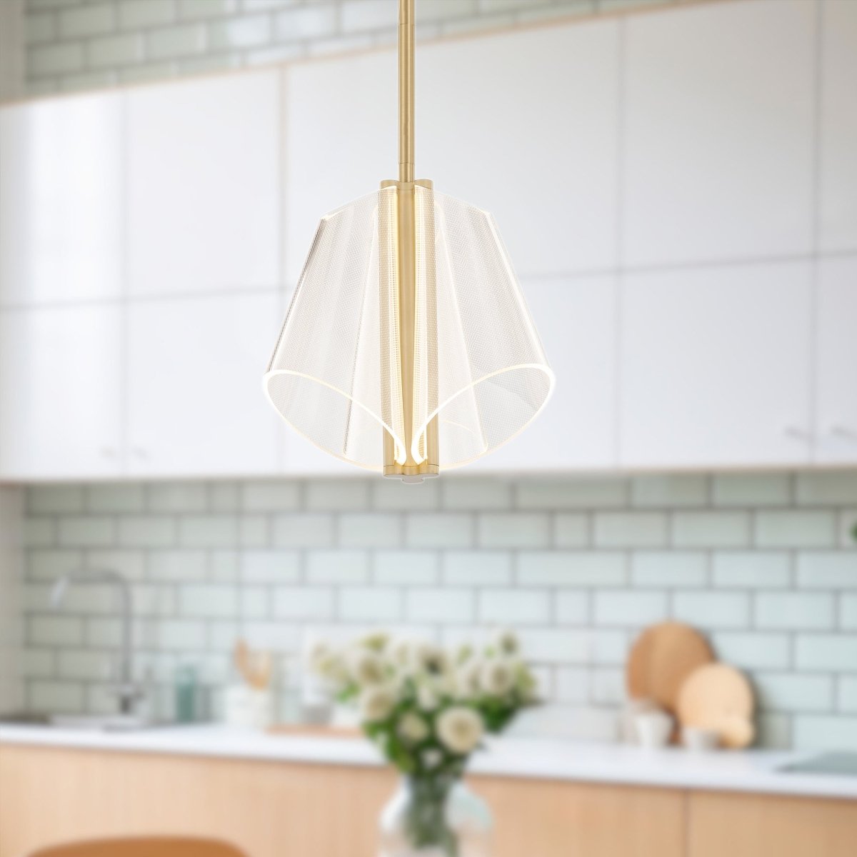 Suspension Mulberry - Guide en or / lumière brossé 10 7/8" by Kuzco Lighting | Luminaires & cie