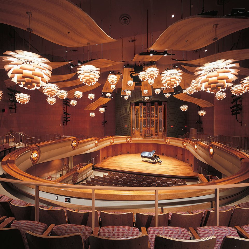 Suspension PH Artichoke - 33.1" Noir DEL 3000°K (Dim 0 - 10V) by Louis Poulsen | Luminaires & cie