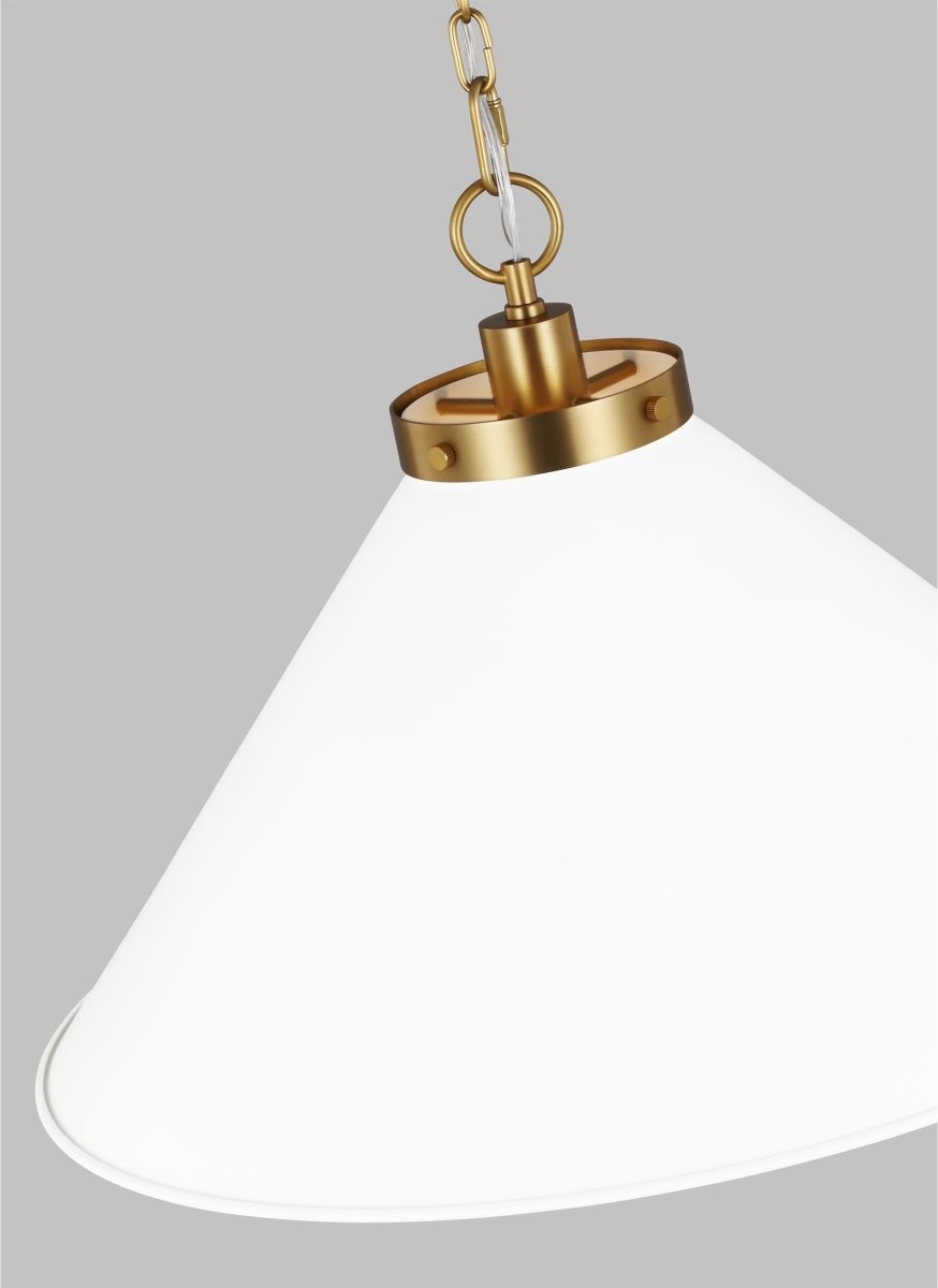 Suspension Wellfleet Cone - Matte blanc et laiton brûlé Blanc mat 23 1/2" by Visual Comfort Studio | Luminaires & cie